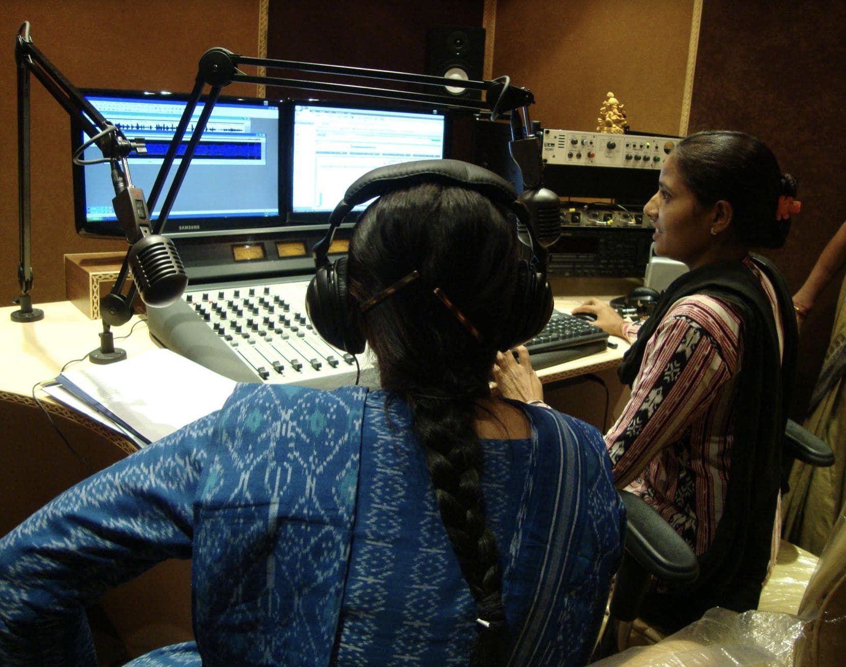 Broadcasting1